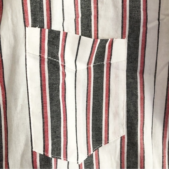 Haute Monde NWT Short Sleeve Striped Tie Top Size Medium - Picture 5 of 10